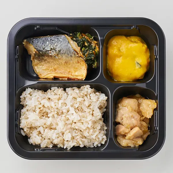 チリソースミートボール弁当（ごはん付き）